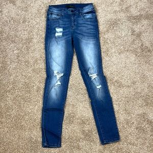 KanCan Distressed Jeans size 26